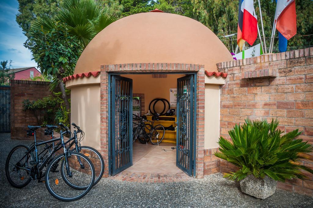 Hotel Bacco Ascea Buitenkant foto