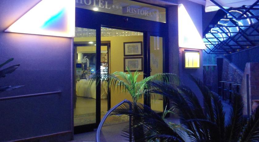 Hotel Bacco Ascea Buitenkant foto