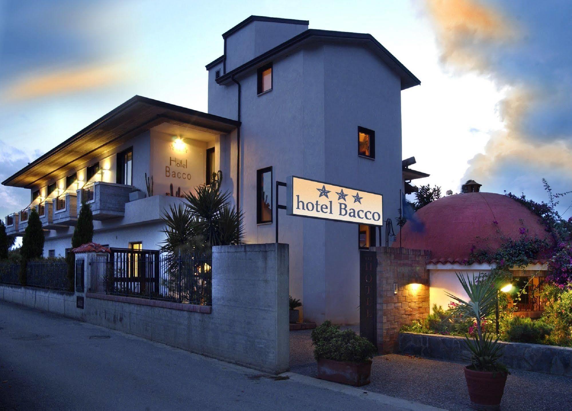 Hotel Bacco Ascea Buitenkant foto